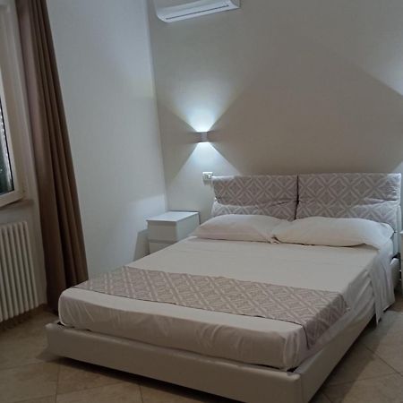 Viola Di Mare Rooms And Parking Termoli Buitenkant foto