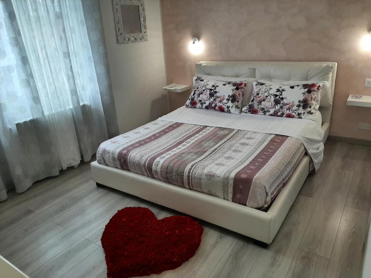 Viola Di Mare Rooms And Parking Termoli Buitenkant foto