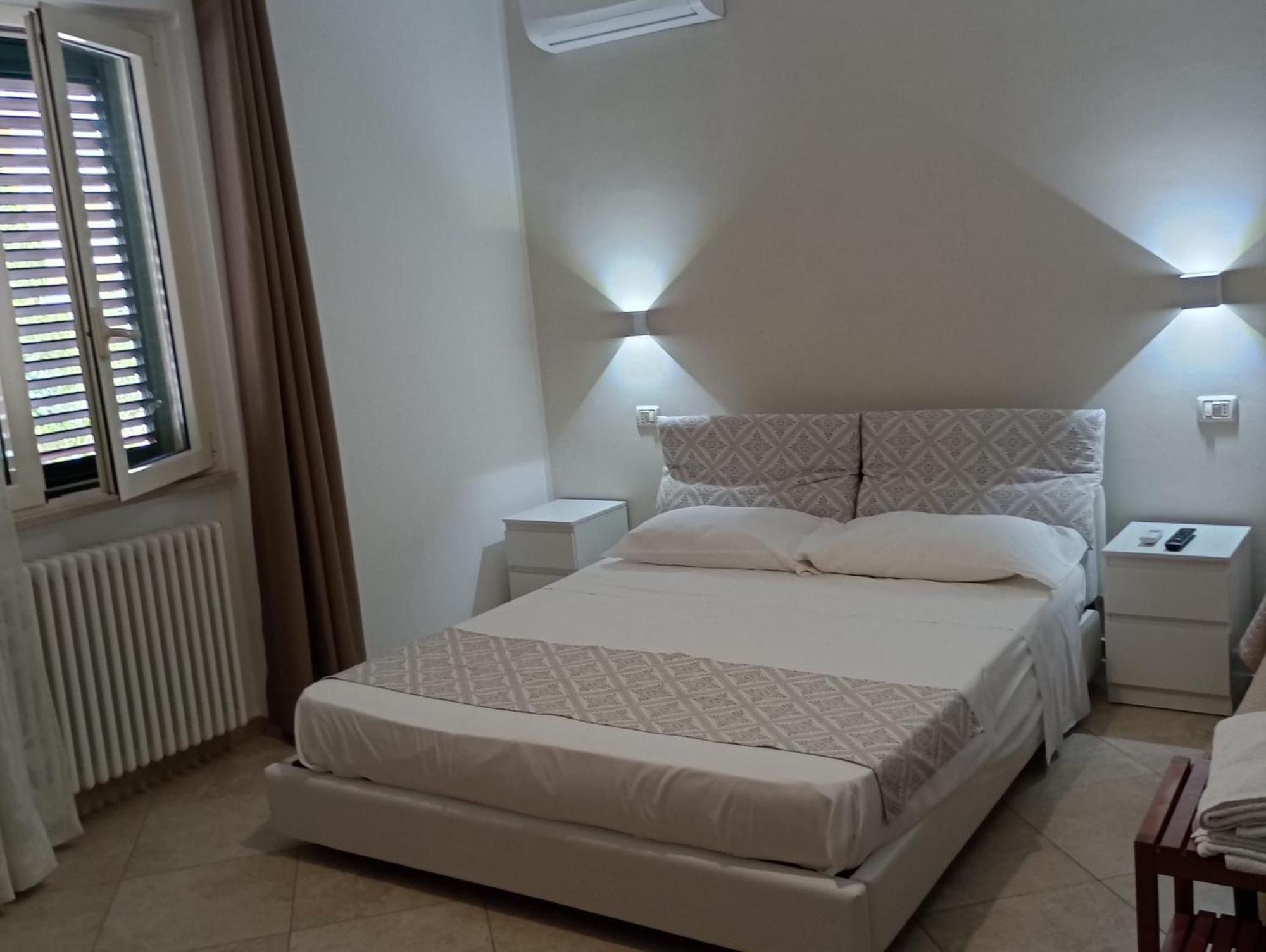 Viola Di Mare Rooms And Parking Termoli Buitenkant foto